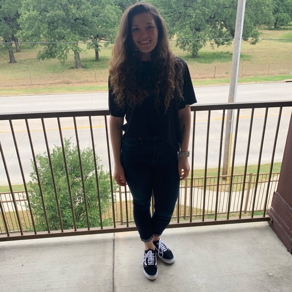 Meet the Posher - Picture 1 of 1